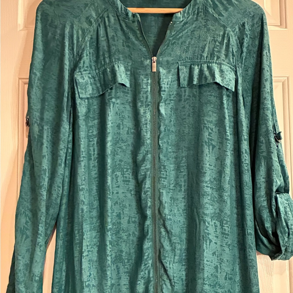 Rock & Republic Teal Textured Top - Picture 2 of 11